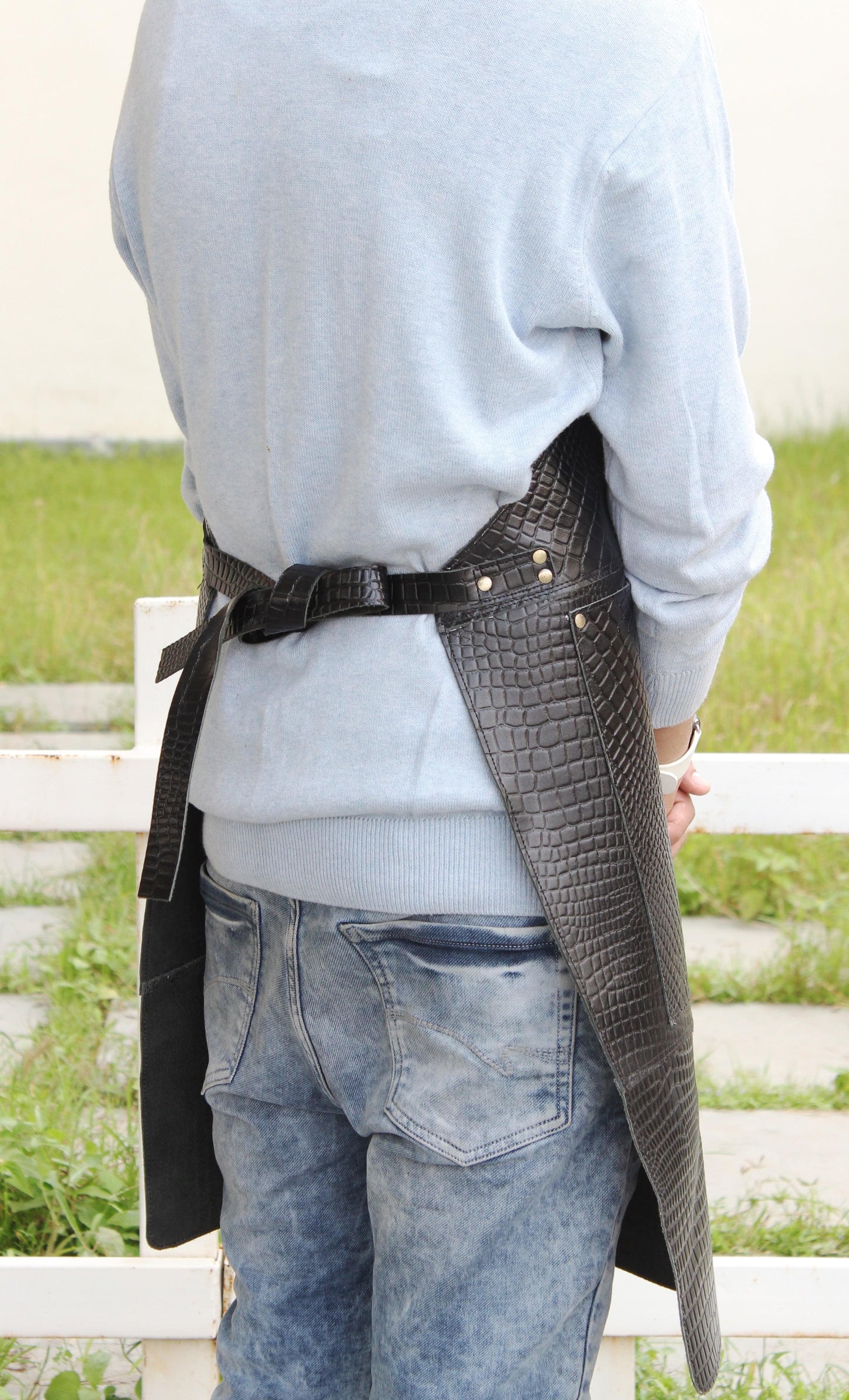 Genuine Full Grain Leather Apron- Black
